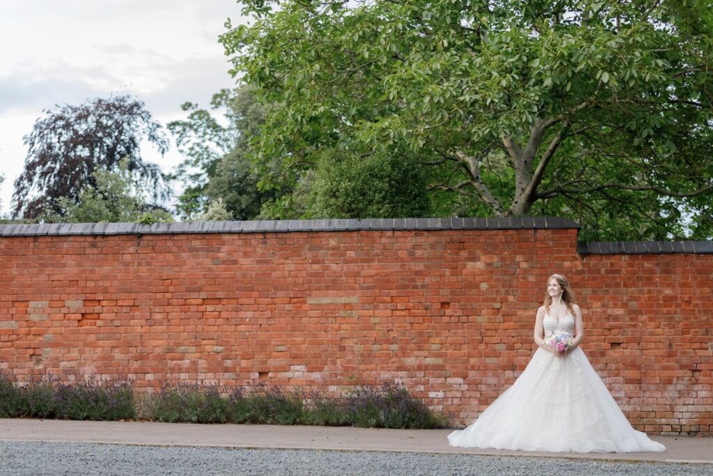 108 brides brick wall backdrop callow end worcester oxford wedding photographers