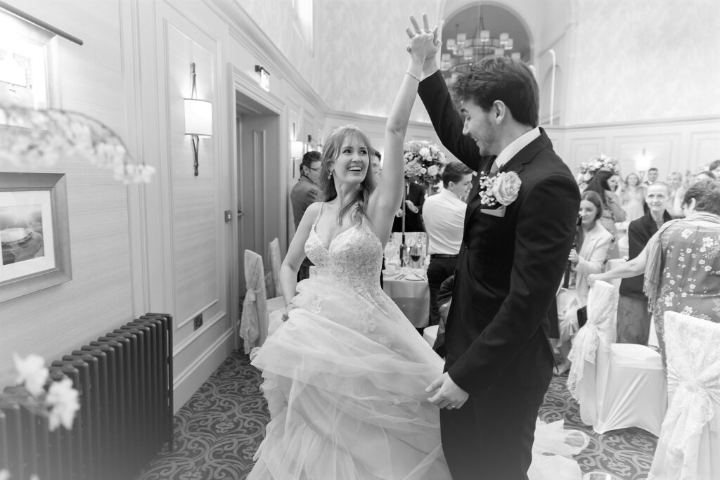 86 bride groom dance into wedding breakfast callow end worcester oxford wedding photography