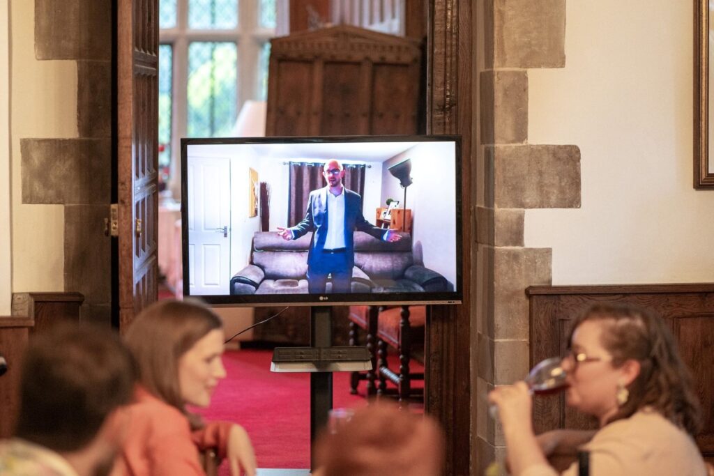 104 guests enjoy bestmans video speech cogmans lane surrey oxfordshire wedding photography