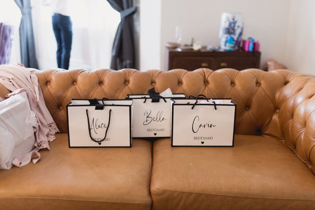 11 bridesmaids named bags bridal prep tortworth court gloucestershire oxfordshire wedding photographer