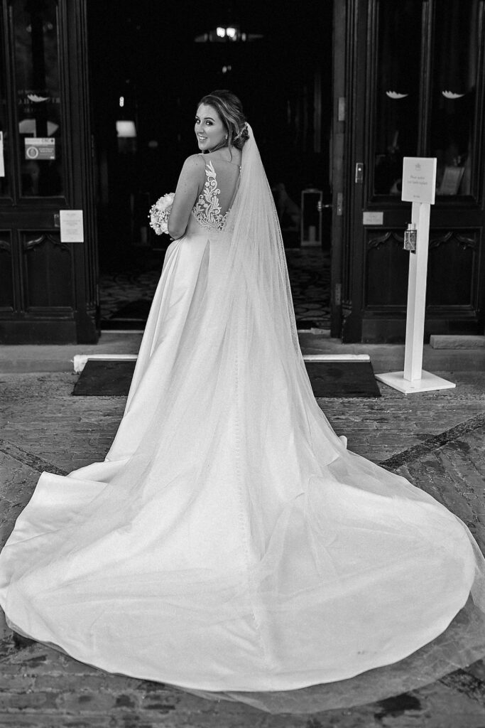 77 brides gown portrait de vere hotel wotton under edge oxford wedding photography