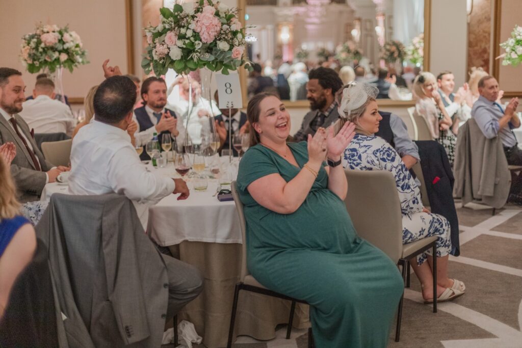 106 reception guests applaud speech kimpton fitzroy london hotel oxford wedding photographer