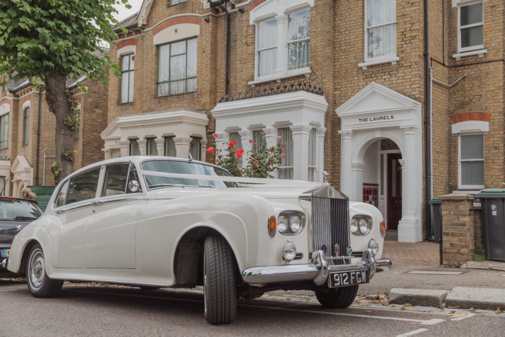 24 vintage rolls royce bridal car london oxfordshire wedding photographers