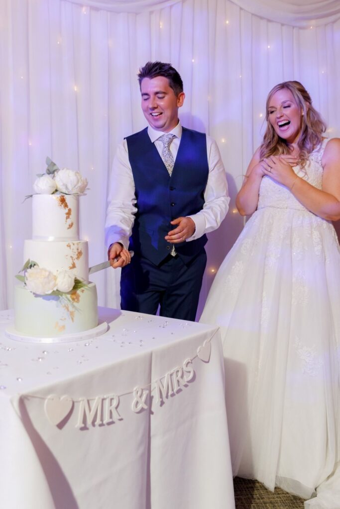 80 cake cutting ceremony horsley lodge golf club reception derby oxfordshire wedding photographers