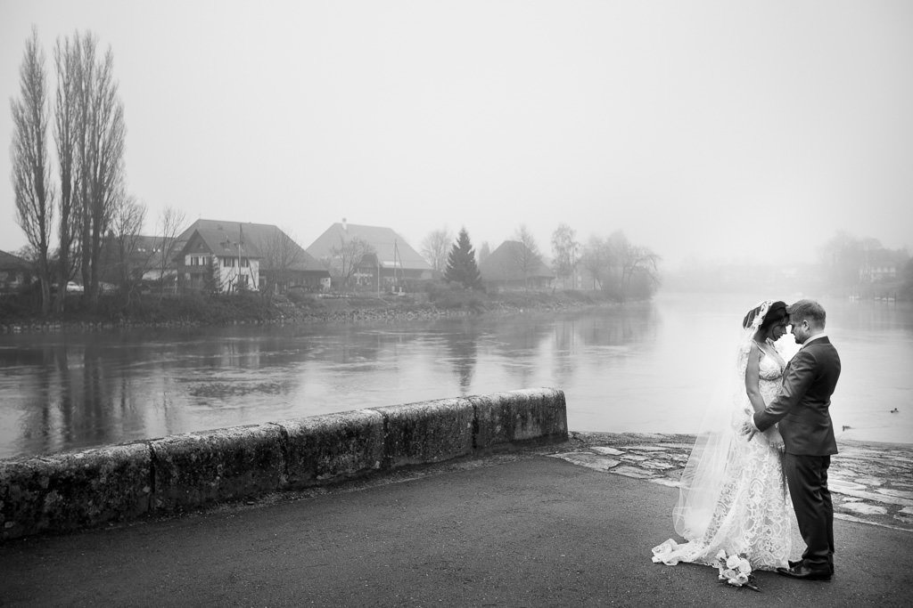 17 bride grooms waterside embrace switzerland oxfordshire destination wedding photographers