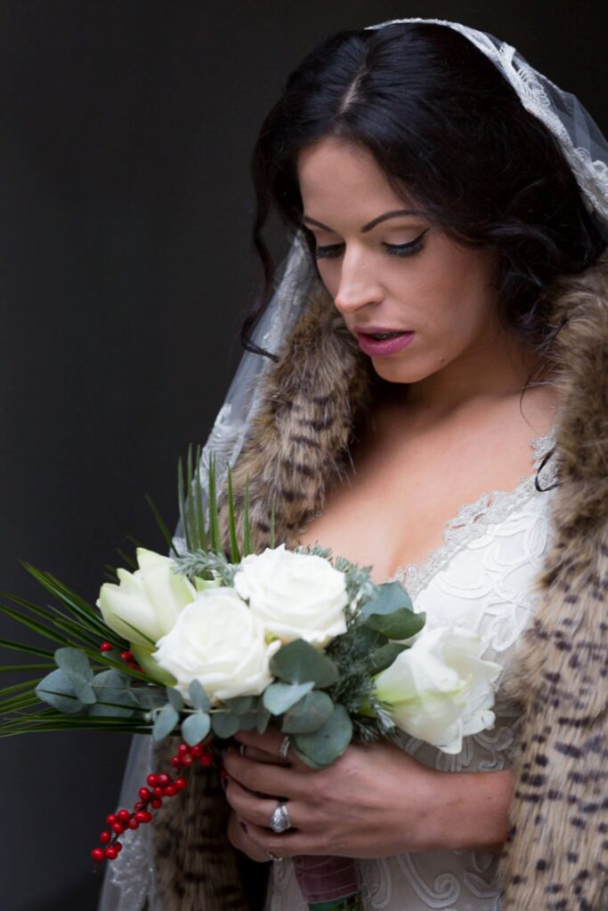 20 bride hold bouquet switzerland oxford destination wedding photographers