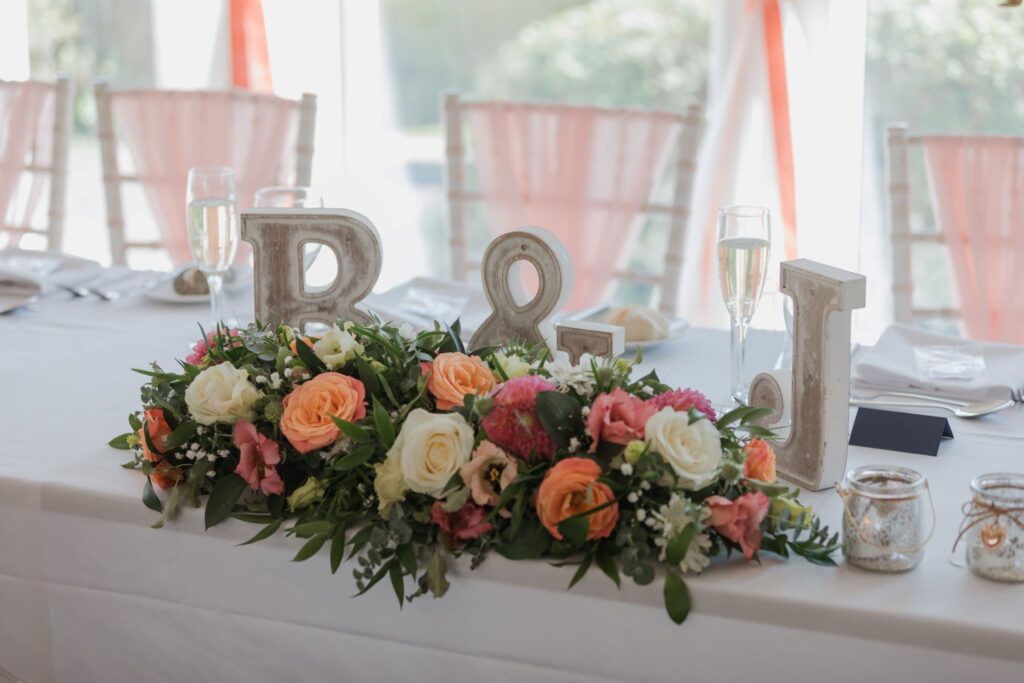 79 top table floral arrangement kings langley reception watford oxford wedding photographer