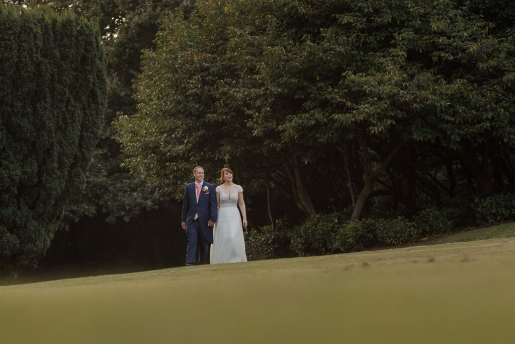 93 bride groom garden walk kings langley hotel watford oxford wedding photographty