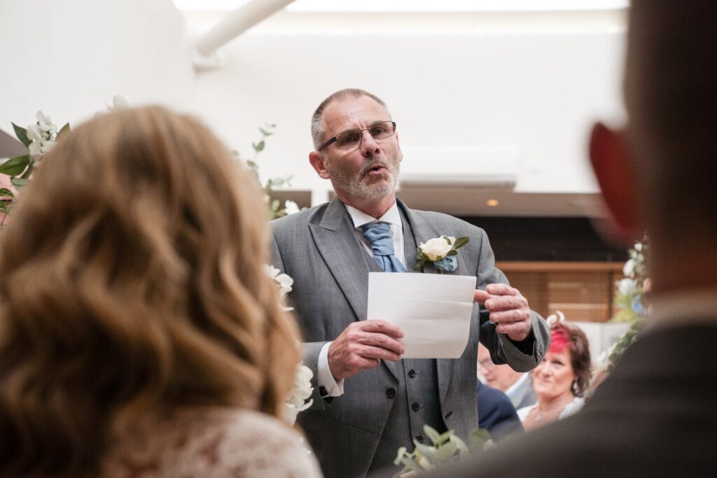 107 father of bride speech ihg hotel reception sandford oxford oxfordshire wedding photographer
