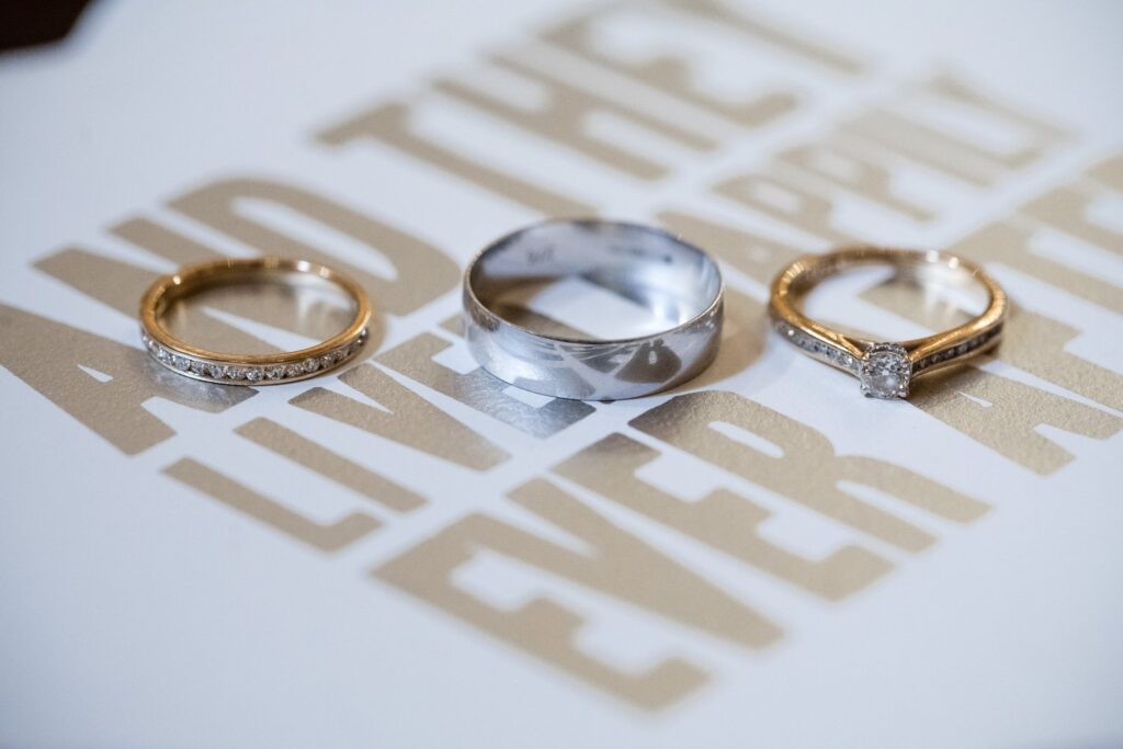 122 bride groom rings ihg hotel sandford oxford oxfordshire wedding photographers