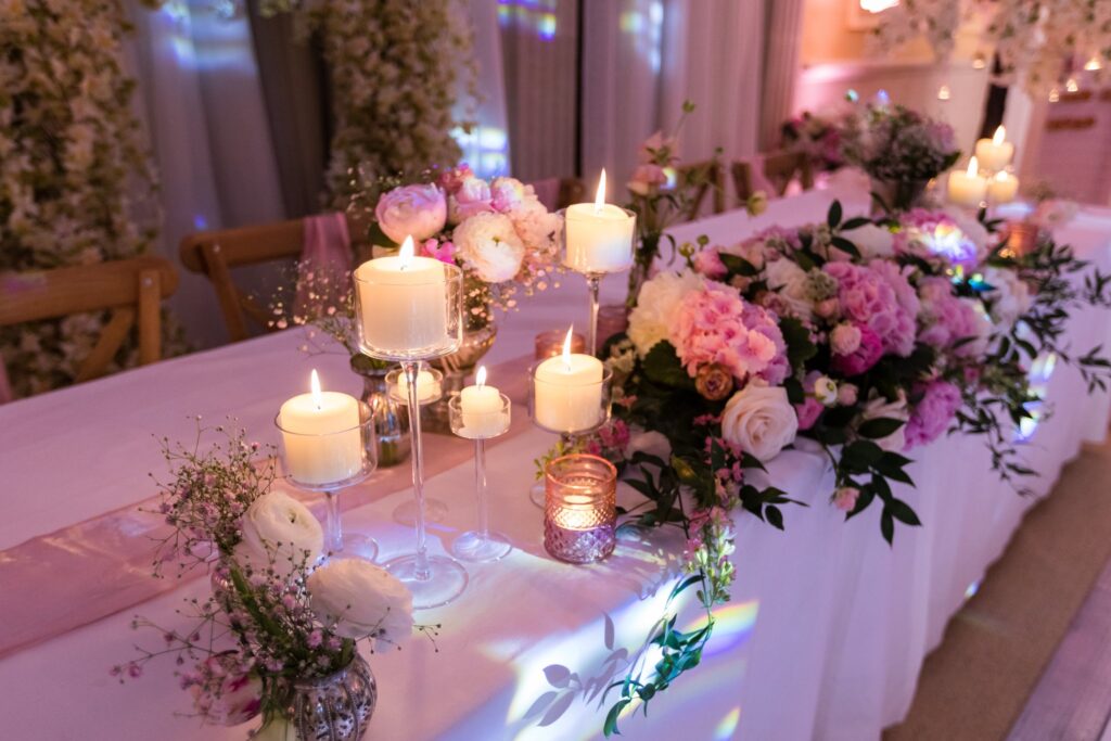 117 reception table arrangement euridge manor chippenham wiltshire oxfordshire wedding photographers