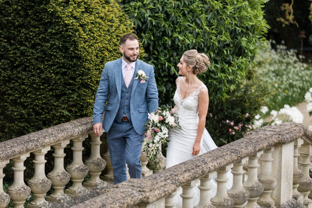 70 bride groom euridge manor terrace steps chippenham wiltshire oxfordshire wedding photography