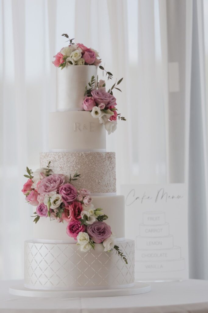 81 decorative cake cotswolds hotel chipping norton oxfordshire wedding photographer