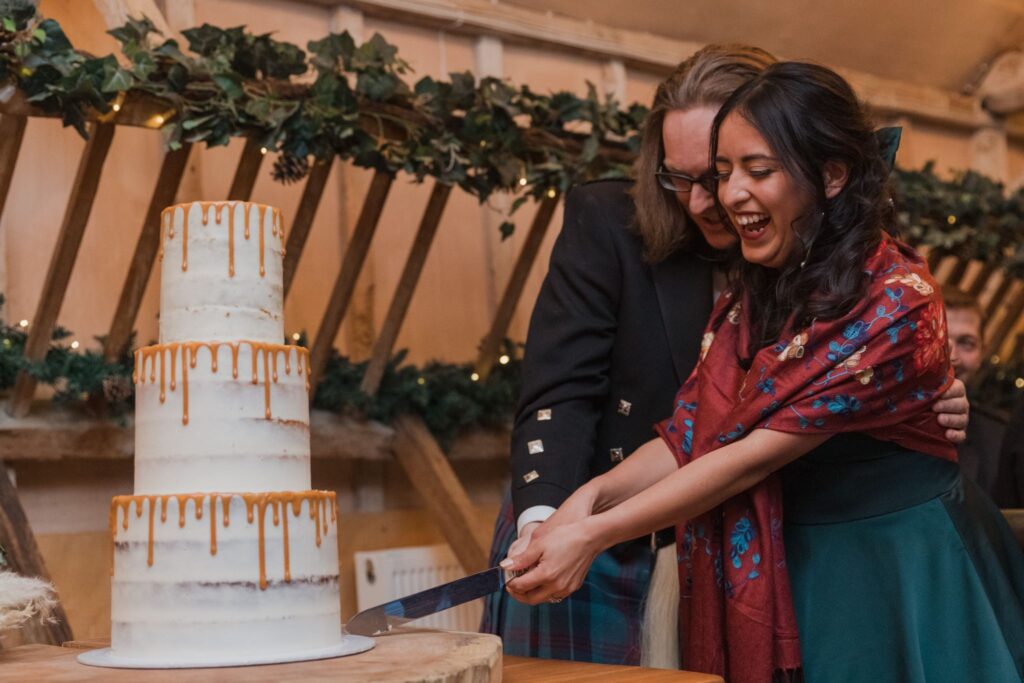 10 cake cutting ceremony lains barn ardington oxfordshire wedding photographer