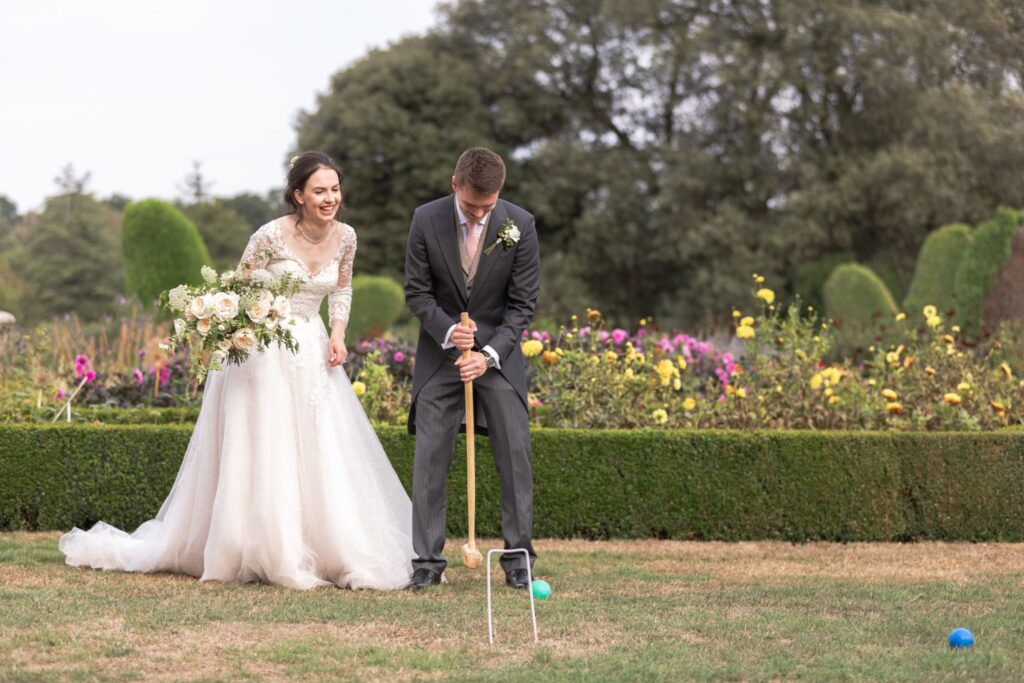 114 bride groom play croquet prestwold hall lawn leicestershire oxford wedding photography