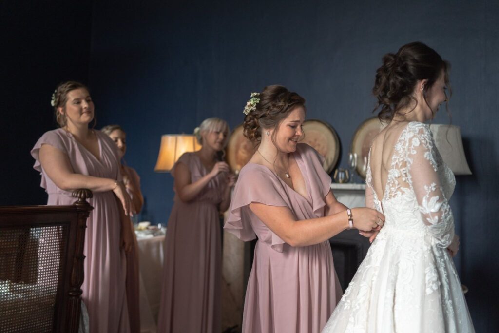 40 bridesmaid buttons brides gown prestwold hall loughborough oxfordshire wedding photography