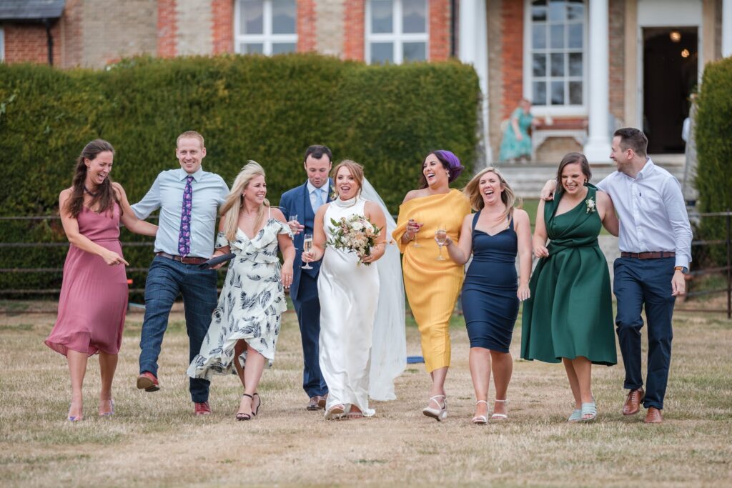 70 laughing bride groom guests ardington house grounds wantage oxfordshire wedding photography