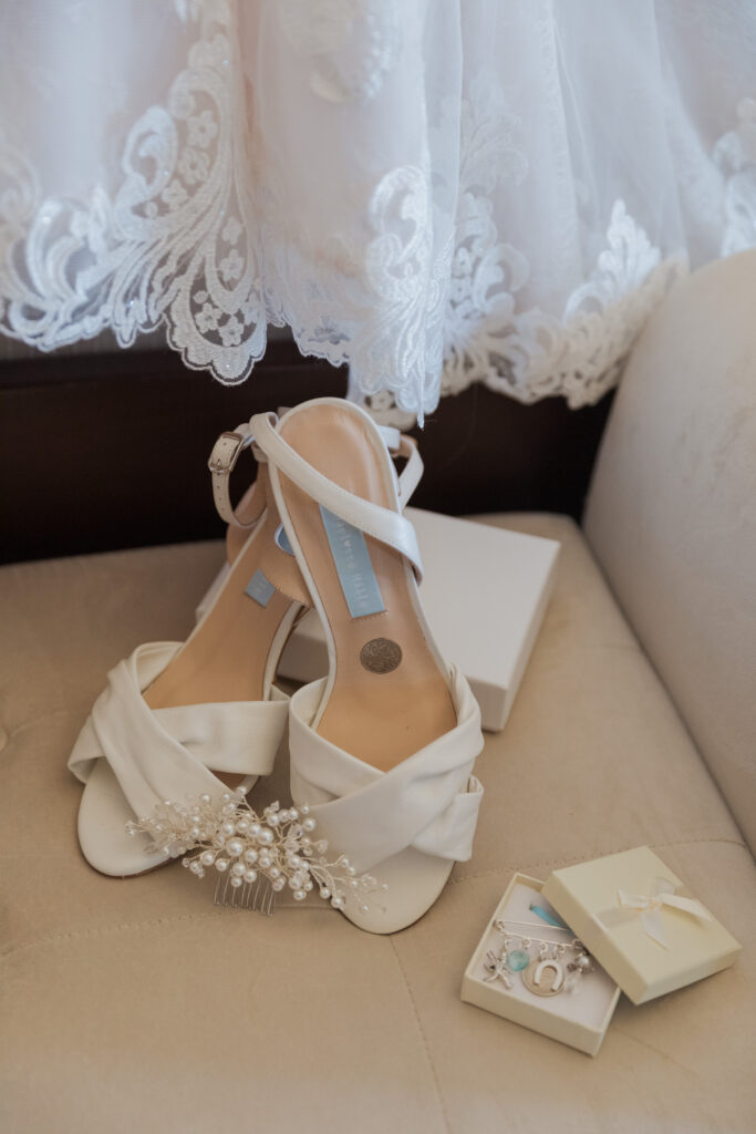 018 brides shoes bridal prep saltburn north yorkshire oxfordshire wedding photography